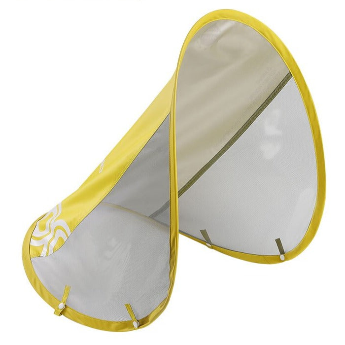 De vrolijke gele Mambobaby™ zonnekap met UPF 50+ bescherming. Deze afneembare canopy blokkeert 98% van de schadelijke UV-stralen en is voorzien van ademend mesh voor optimale ventilatie en schaduw voor je baby. ☀️💛